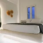 Mayema Cycladic House In Santorini With Sea View